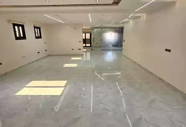 Administrative For rent - 6 rooms - floor 5
