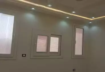 شقق للإيجار - 3 غرف - بالدور 3