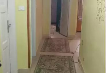 Furnished Apartment For sale - 3 rooms - floor 5
