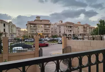 Apartments For sale - 3 rooms - floor 0