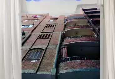 منزل / بيت للبيع - 8 غرف