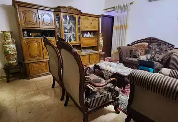 Building For sale - 10 rooms