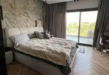 Apartments For sale - 3 rooms - floor 2