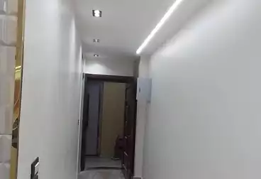 Apartments For sale - 3 rooms - floor 9