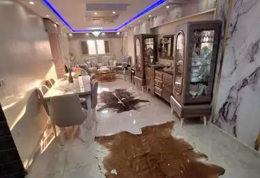 Furnished Apartment For sale - 3 rooms - floor 4