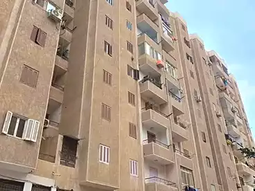 شقق للبيع - 3 غرف - بالدور 7