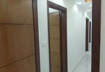 Apartment with Garden For sale - 3 rooms - floor 0