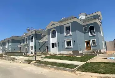 Apartments For sale - 3 rooms - floor 2
