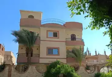 Villas For sale - 8 rooms