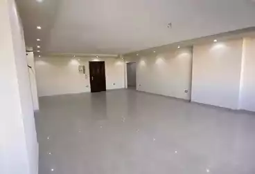 Apartments For rent - 3 rooms - floor 5