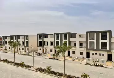Villas For sale - 4 rooms