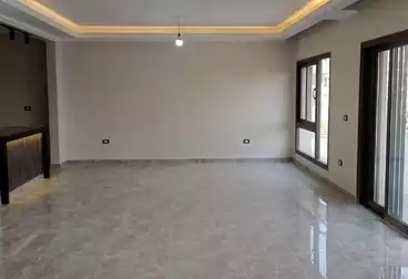 دوبلكس للإيجار - 3 غرف - بالدور 1