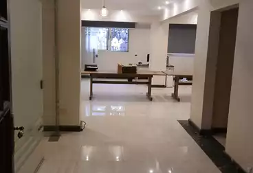 Offices For rent - 7 rooms - floor 0