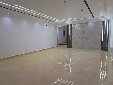 Apartments For sale - 3 rooms - floor 2