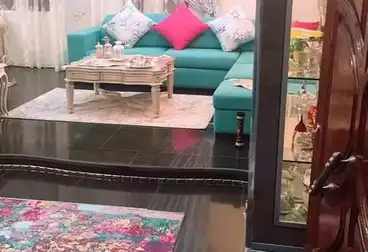 عقارات للبيع - 3 غرف - بالدور 5