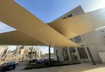 إداري للإيجار - 4 غرف - بالدور 3