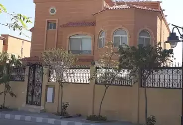 عقارات للبيع - 13 غرف