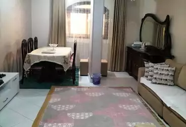 Apartments For sale - 3 rooms - floor 5