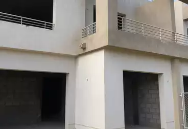 فلل للبيع - 4 غرف