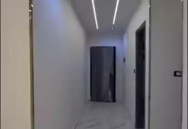 Apartments For sale - 3 rooms - floor 1