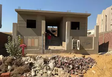 Separate Villa For sale - 18 rooms