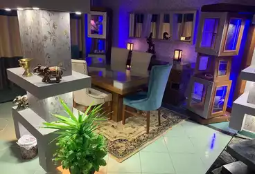 Apartments For sale - 5 rooms - floor 12