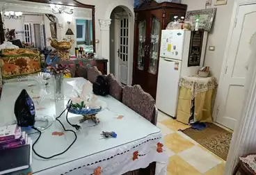 Apartments For sale - 3 rooms - floor 5