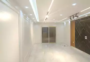 Apartments For sale - 3 rooms - floor 11