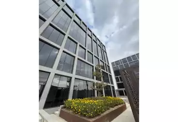 Offices For sale - 4 rooms - floor 1