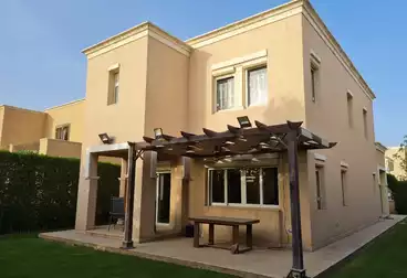 فيلا منفصلة للبيع - 4 غرف