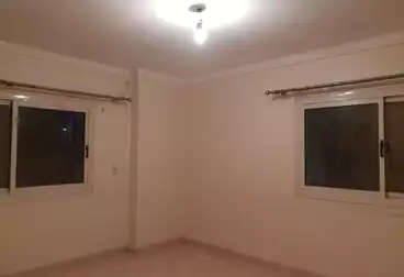 شقق للبيع - 3 غرف - بالدور 1