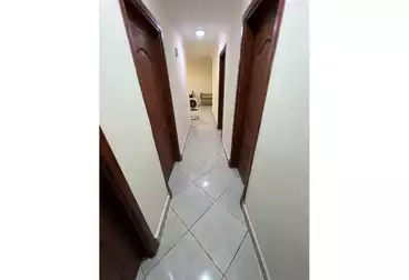 شقق للبيع - 3 غرف - بالدور 1