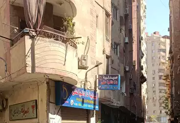 عقارات للبيع - 4 غرف - بالدور 8