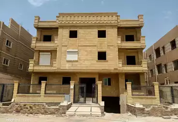 عقارات للبيع - 4 غرف - بالدور 0