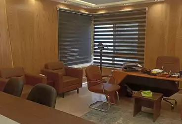 Administrative For rent - 4 rooms - floor 3