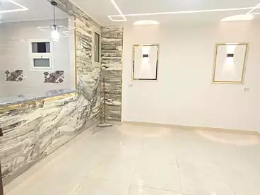شقق للبيع - 3 غرف - بالدور 7