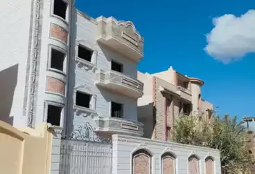 فلل للبيع - 6 غرف