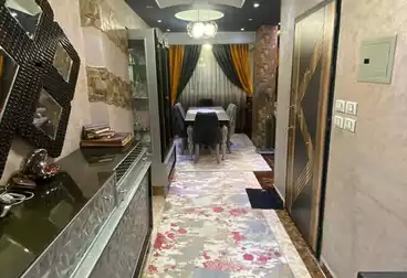 undefined undefined - 2 rooms - floor 8