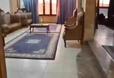 Furnished Apartment For sale - 3 rooms - floor 8