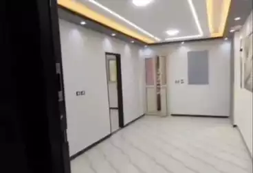 undefined undefined - 2 rooms - floor 4