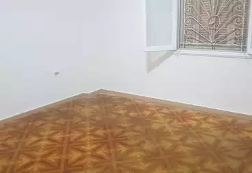 Apartments For sale - 3 rooms - floor 1