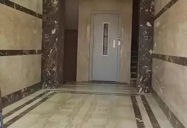 شقق للإيجار - 3 غرف - بالدور 0