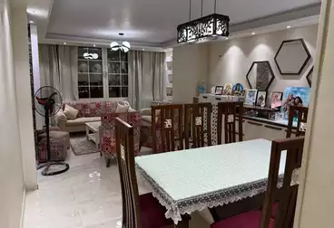 عقارات للبيع - 3 غرف - بالدور 4