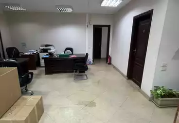 Offices For rent - 4 rooms - floor 2
