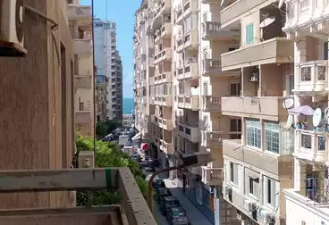 Apartments For sale - 3 rooms - floor 3