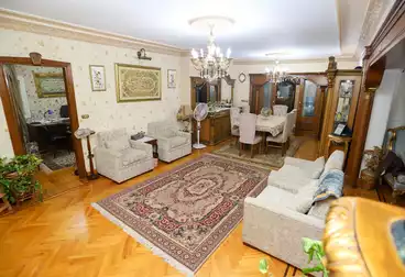 Apartments For sale - 6 rooms - floor 4