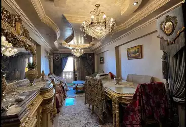 شقق للبيع - 3 غرف - بالدور 8