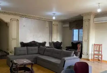 Apartments For sale - 3 rooms - floor 8