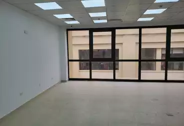 undefined undefined - 2 rooms - floor 1