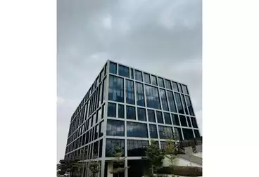 Administrative For sale - 4 rooms - floor 1